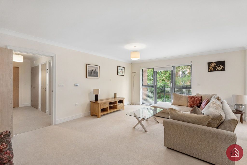 Additional image 6 of 2 bed flat for saleWalton Well Road, Oxford City OX2