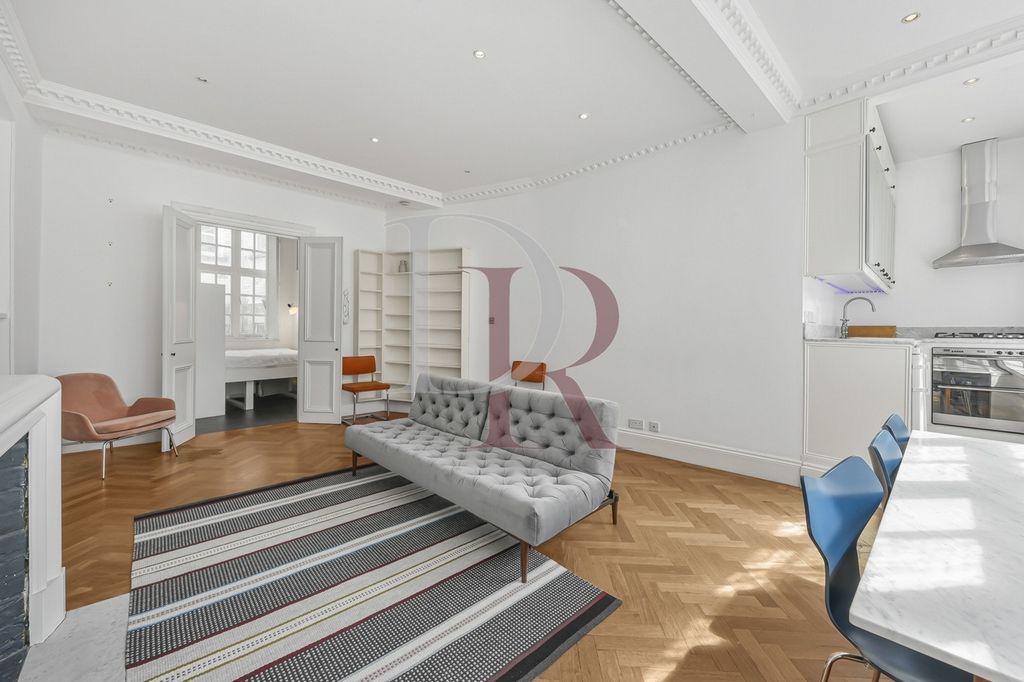 Property photo 3 of 15 Reception Room