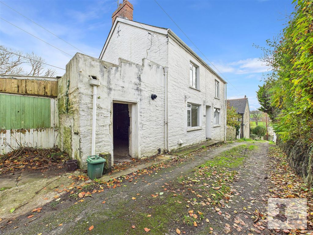 Property photo 1 of 34 Front