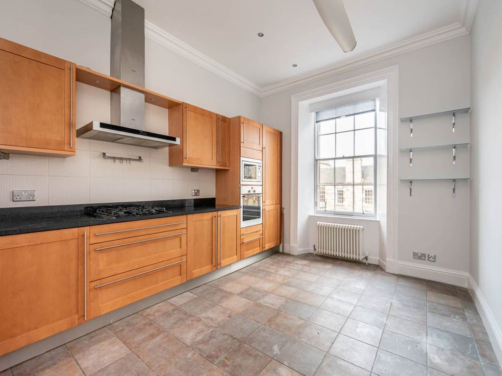 Property photo 2 of 14 56269_38-4-Cumberlandst-005