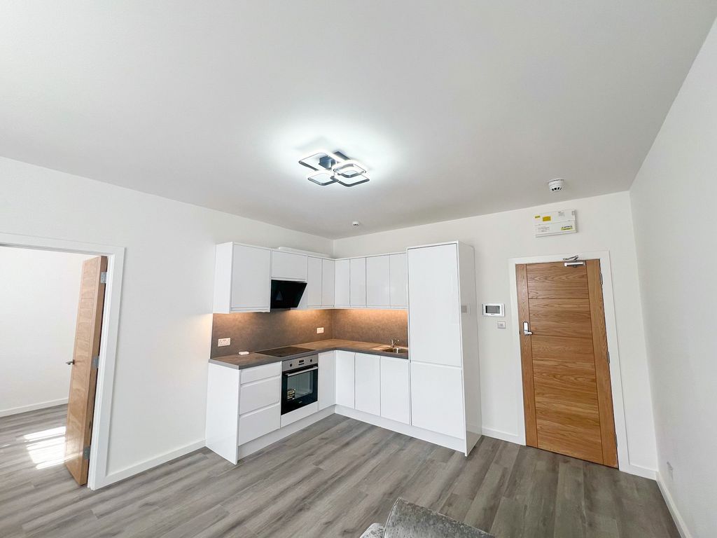 Property photo 1 of 3