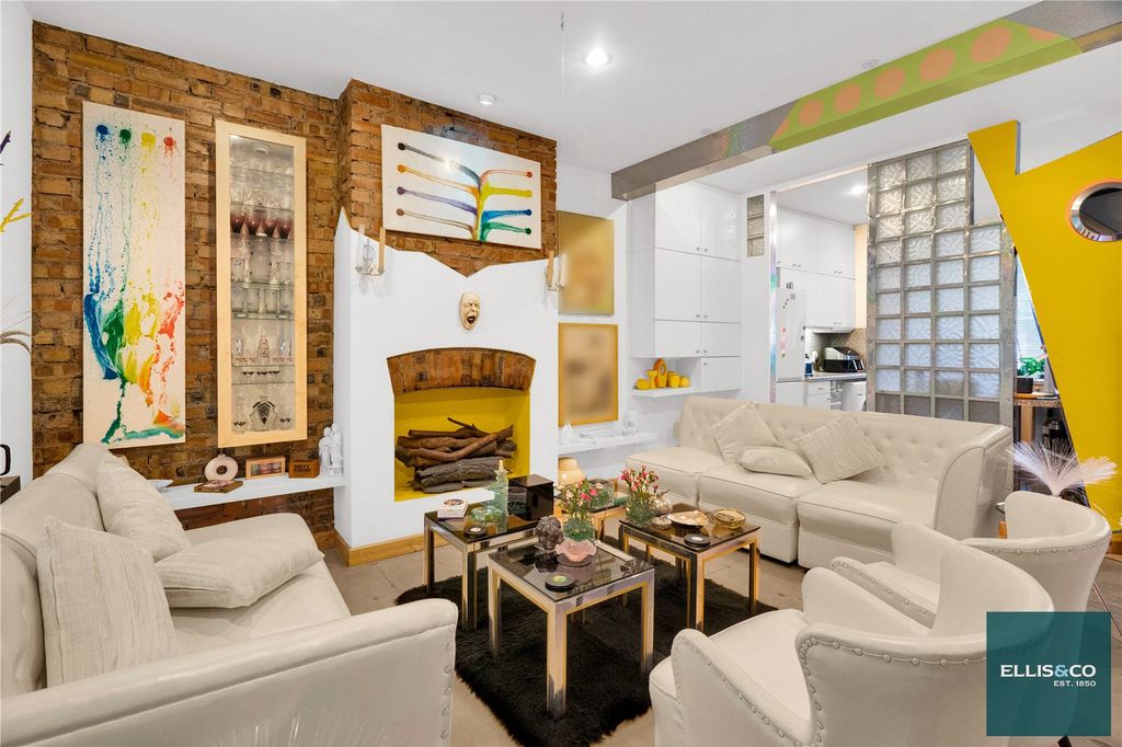 Property photo 1 of 16 Picture No. 15