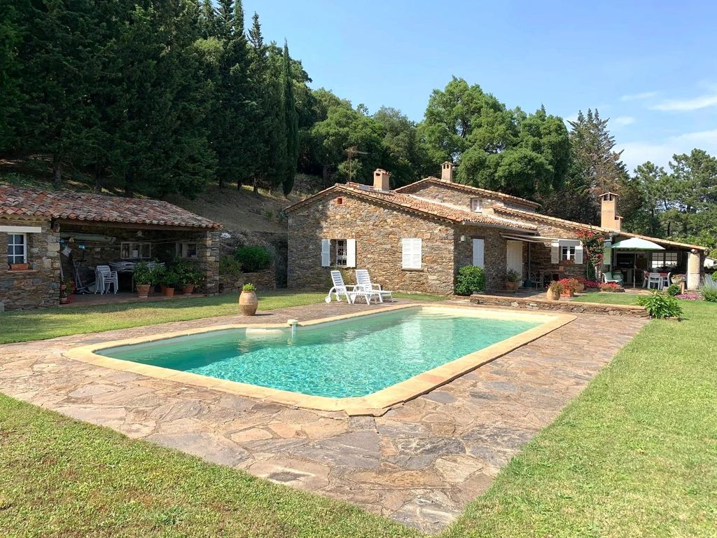 Property photo 1 of 15