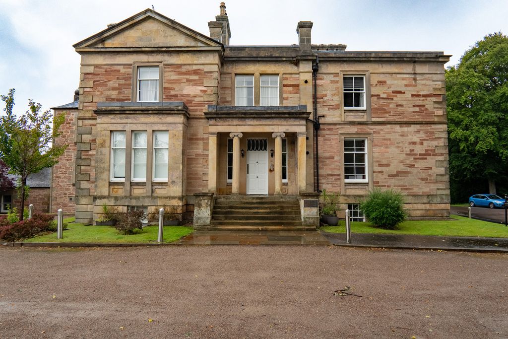 Property photo 1 of 26