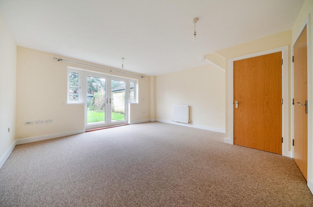 Property photo 2 of 17 1395042-1-694917B297Af9.Jpg