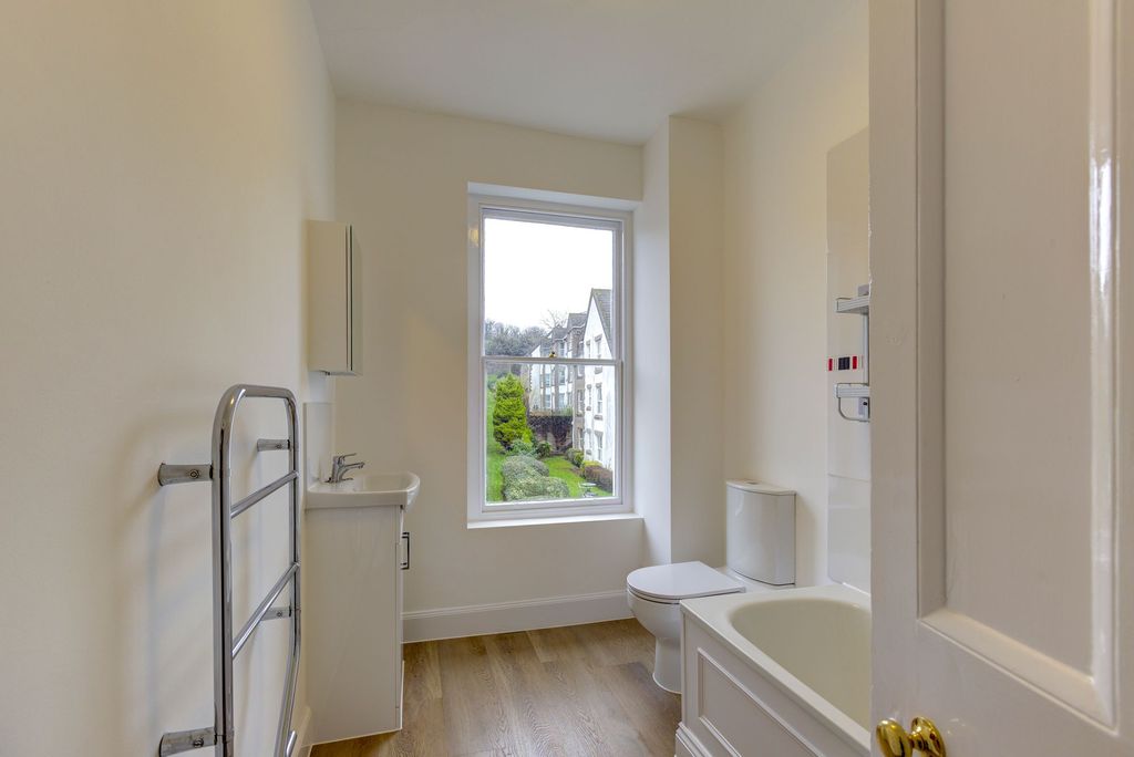 Additional image 12 of 5 bed property for sale3 Imperial Villas, St Saviours Road, St Saviour JE2