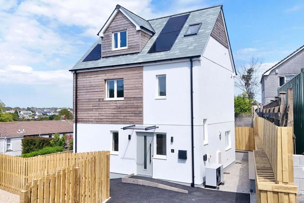 Property photo 1 of 34