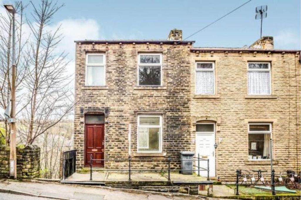 Property photo 1 of 6