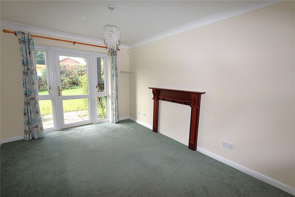 Property photo 2 of 9 Picture No. 03