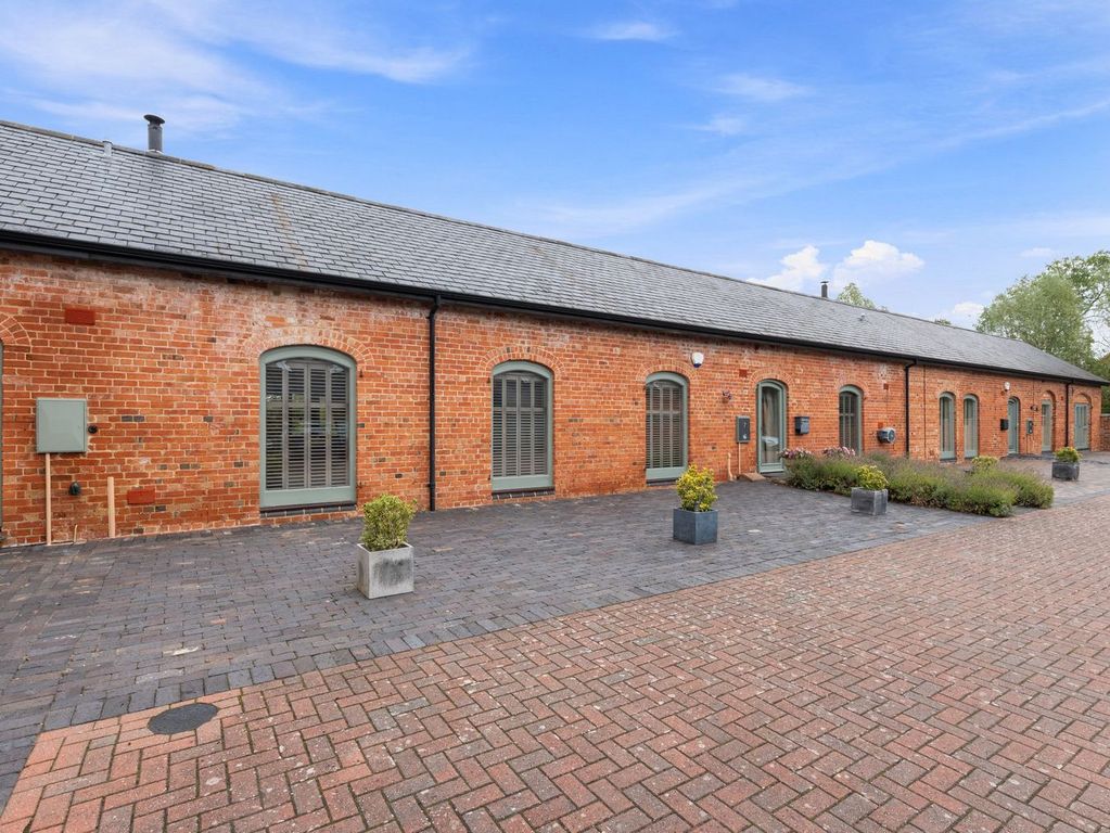 Property photo 1 of 49