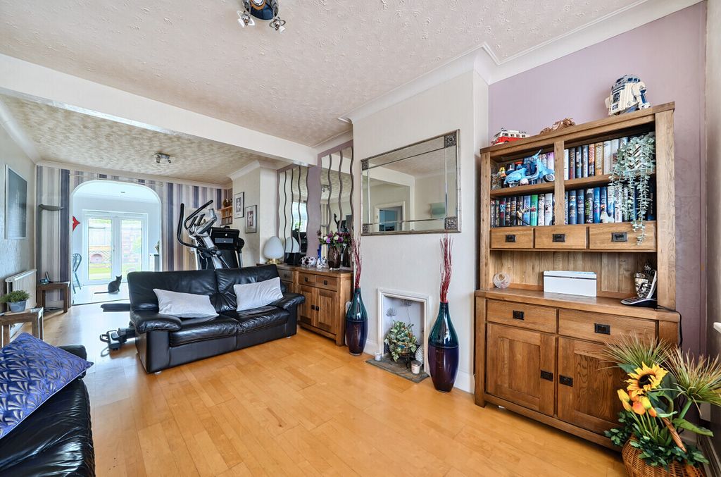 Property photo 3 of 15 Picture No. 52