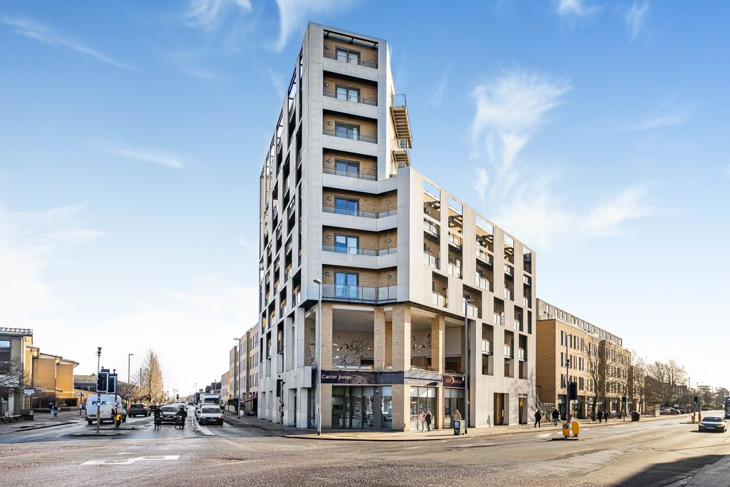 Property photo 1 of 27 1871907