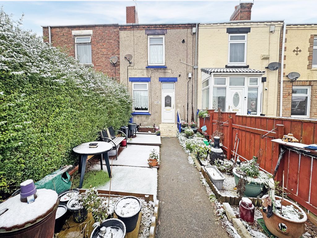 Property photo 2 of 27