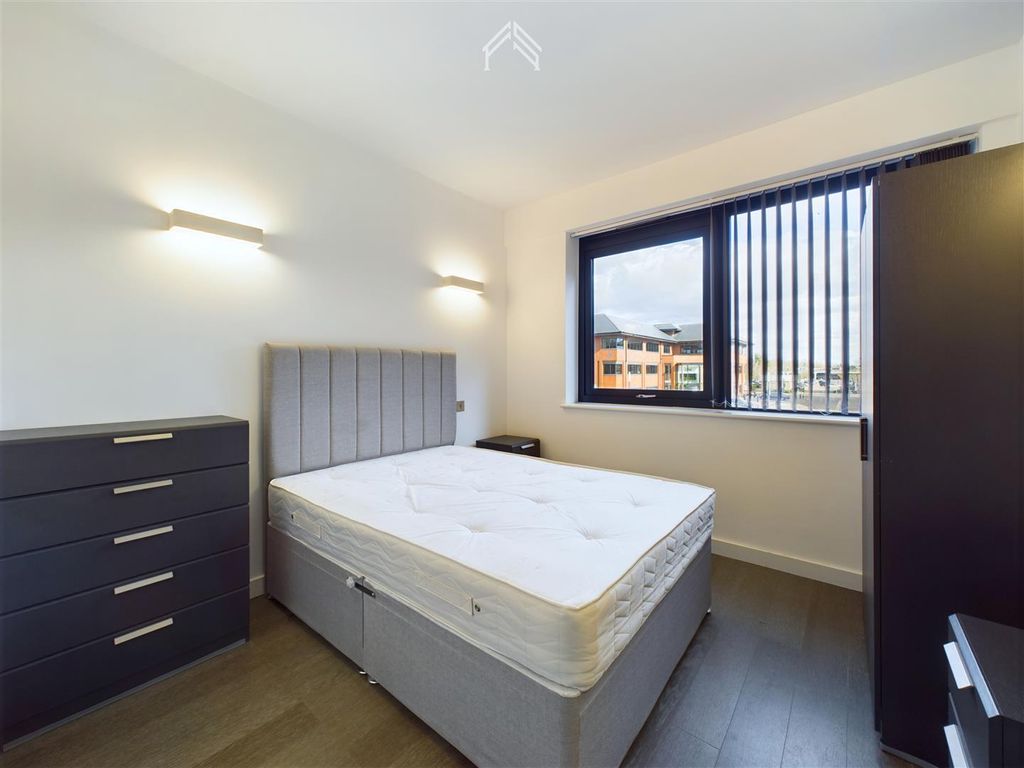 Property photo 3 of 7 Cam02700G0-Pr0115-Still034.Jpg