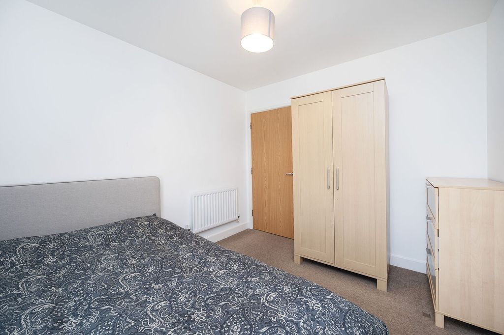 Property photo 3 of 23