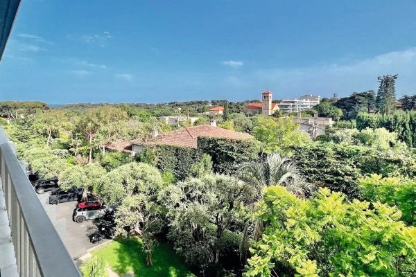 Property photo 2 of 2