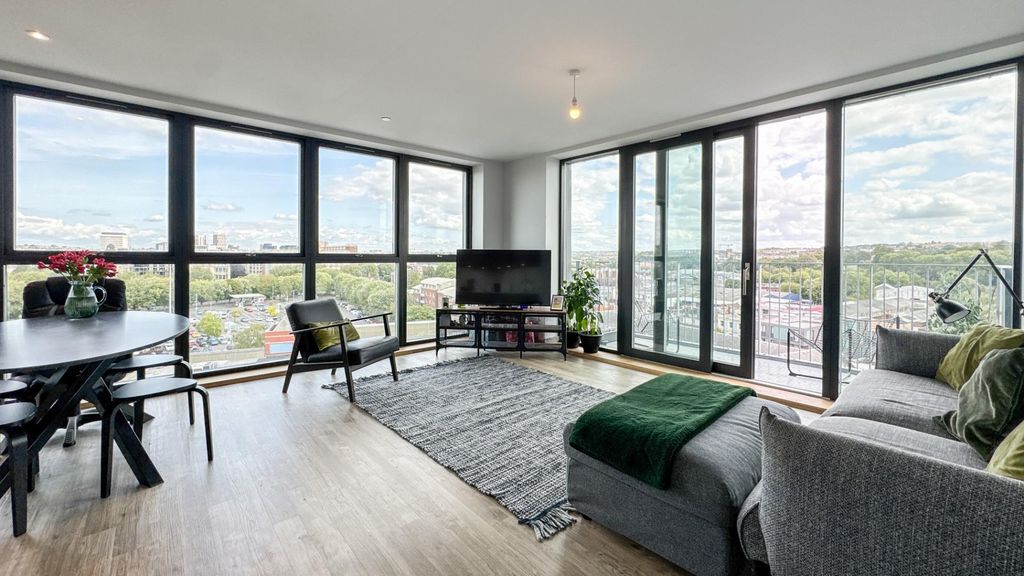 Property photo 1 of 14 Untitled-5552.Jpg