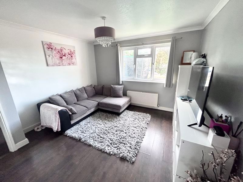 Property photo 1 of 11 Photo 16