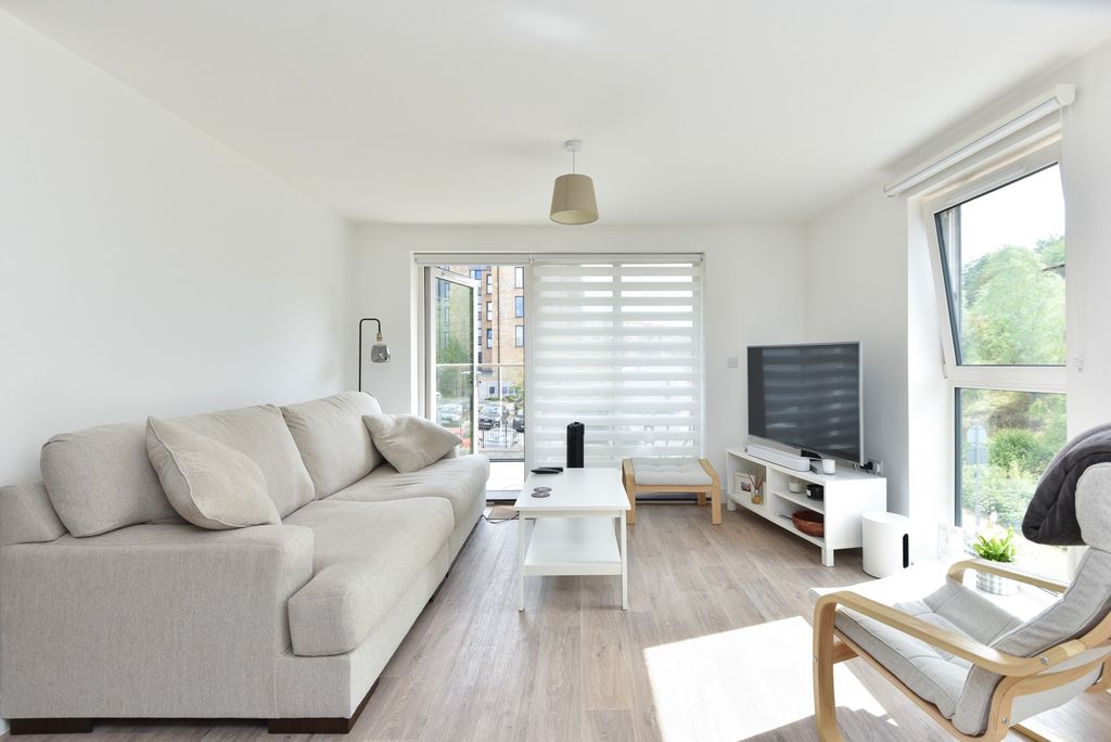 Property photo 1 of 12 429090
