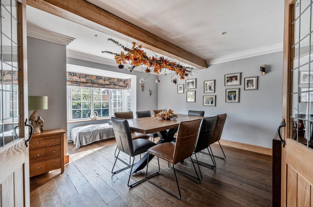 Property photo 3 of 22