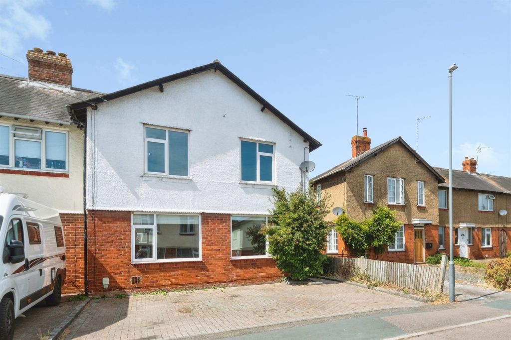 Property photo 1 of 24