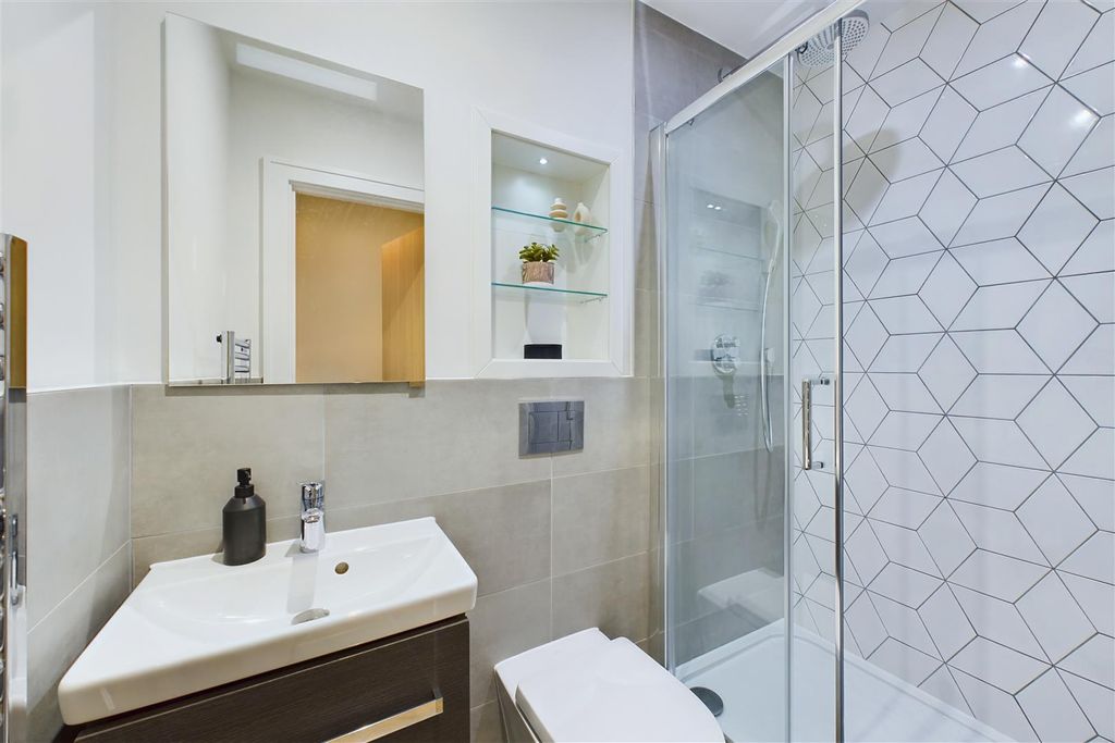 Property photo 3 of 10 3.Jpg