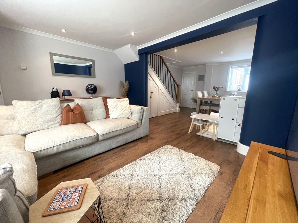 Property photo 2 of 19 Img_5224