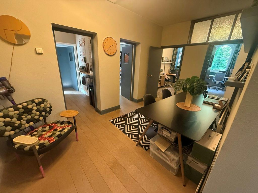 Property photo 2 of 4 Suite 3 Image 2.Jpg