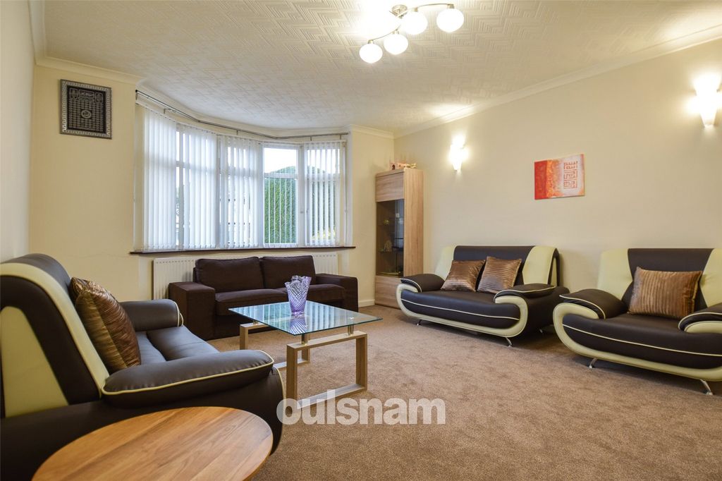 Property photo 2 of 31 Picture No. 33