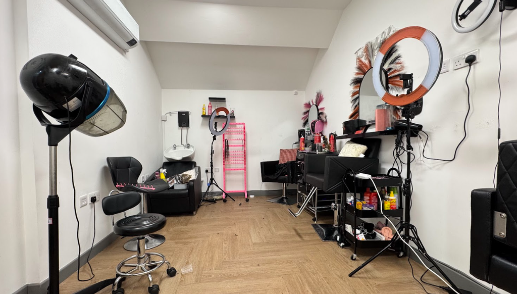 Property photo 2 of 3