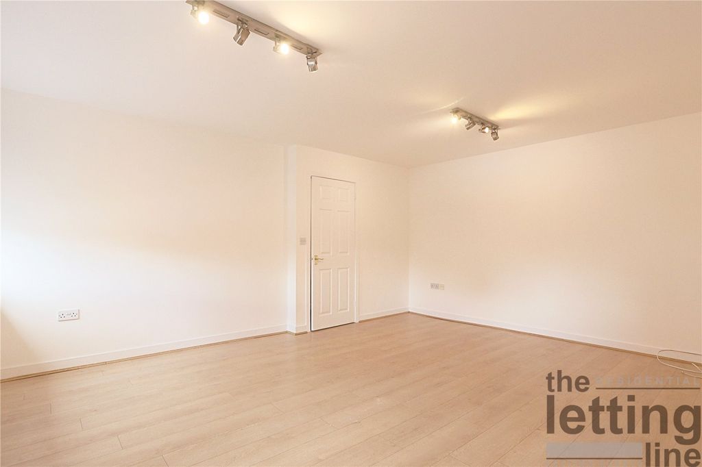 Property photo 1 of 11 Picture No. 22