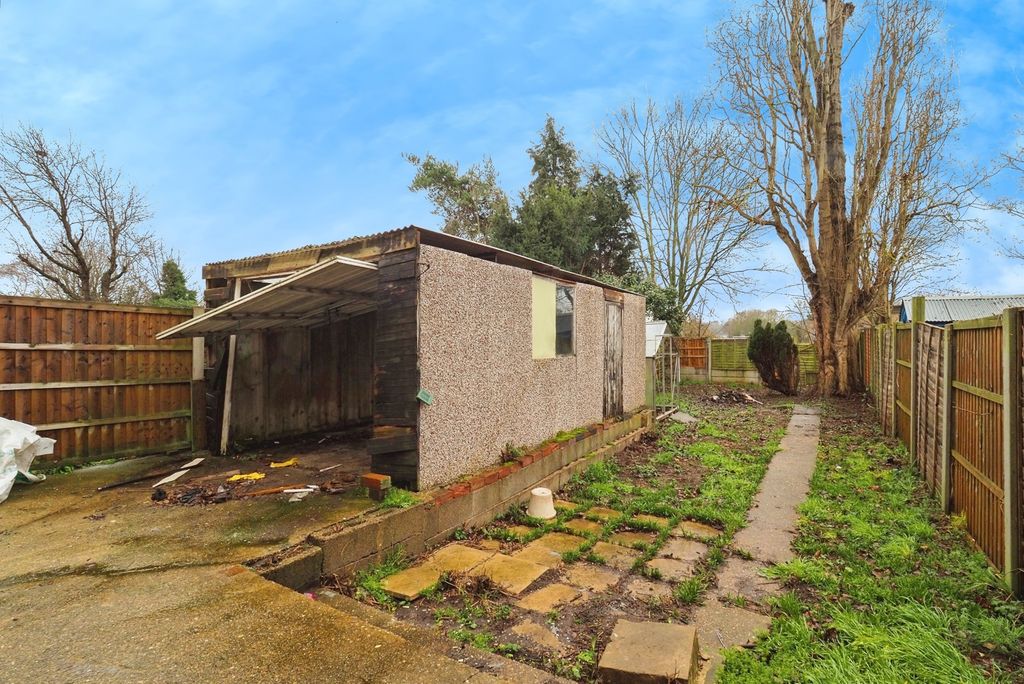 Property photo 3 of 28 Pbox-Img.Jpg