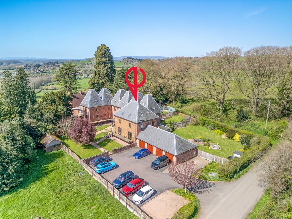 Property photo 1 of 35