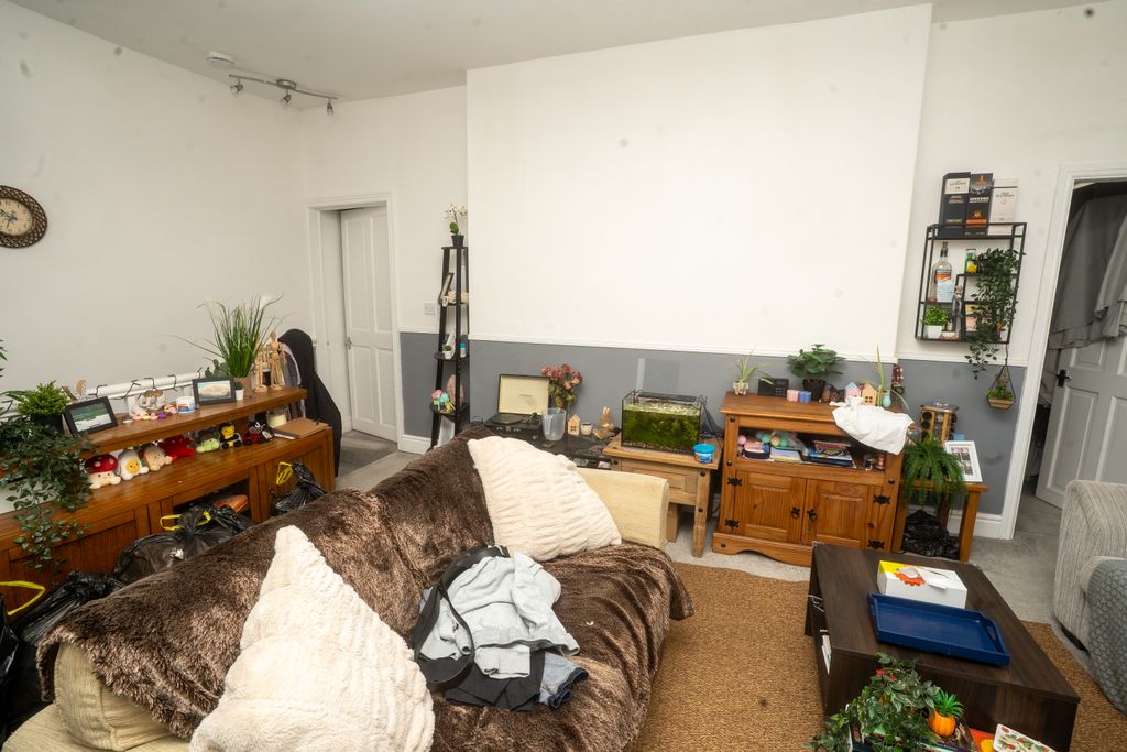 Additional image 5 of 2 bed flat for saleCatherine Street, Chester CH1