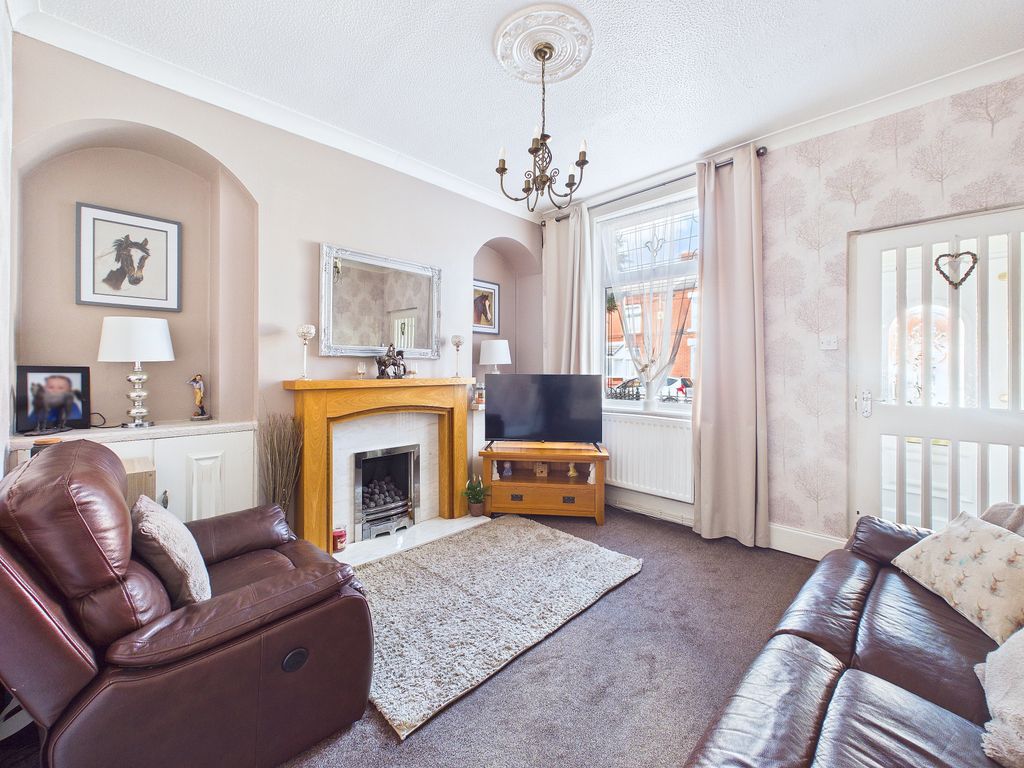 Property photo 3 of 25