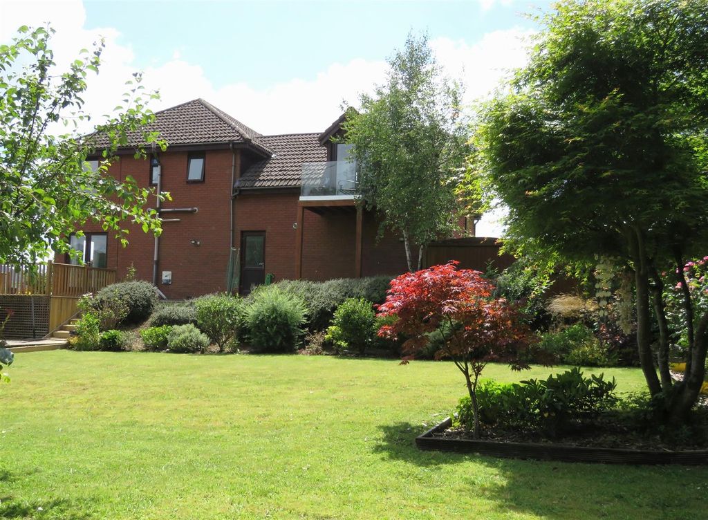 Property photo 1 of 38 Img_3930.Jpg