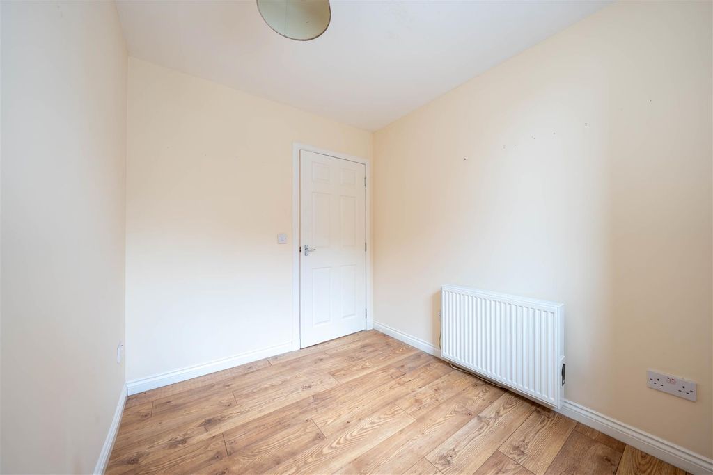 Property photo 3 of 10 Dsc04296-Hdr.Jpg