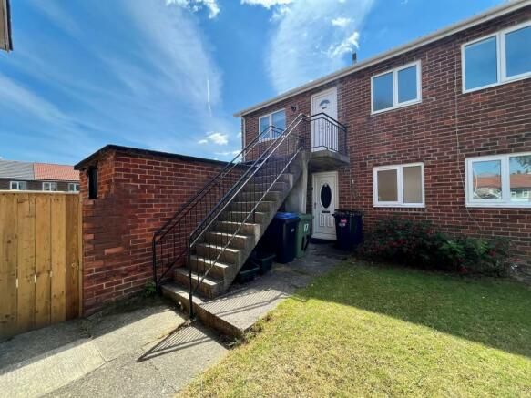 Property photo 3 of 12 External