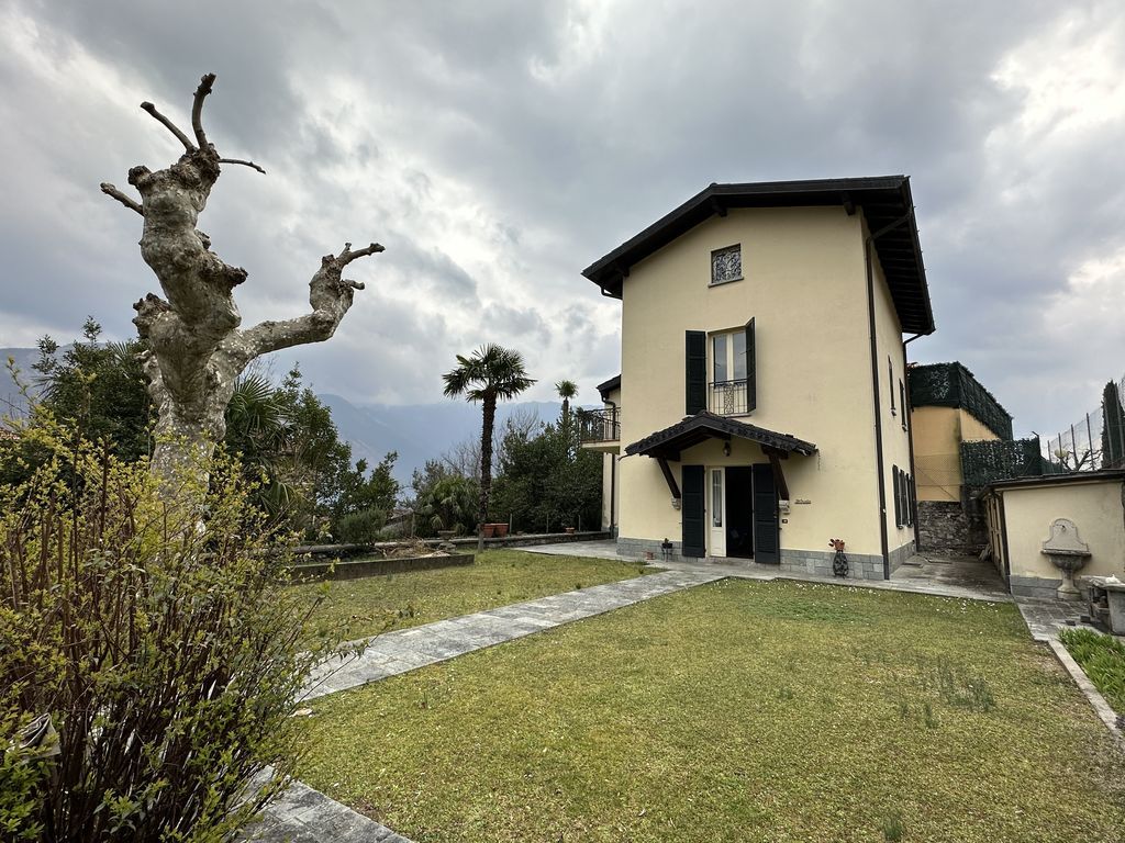 Property photo 2 of 17