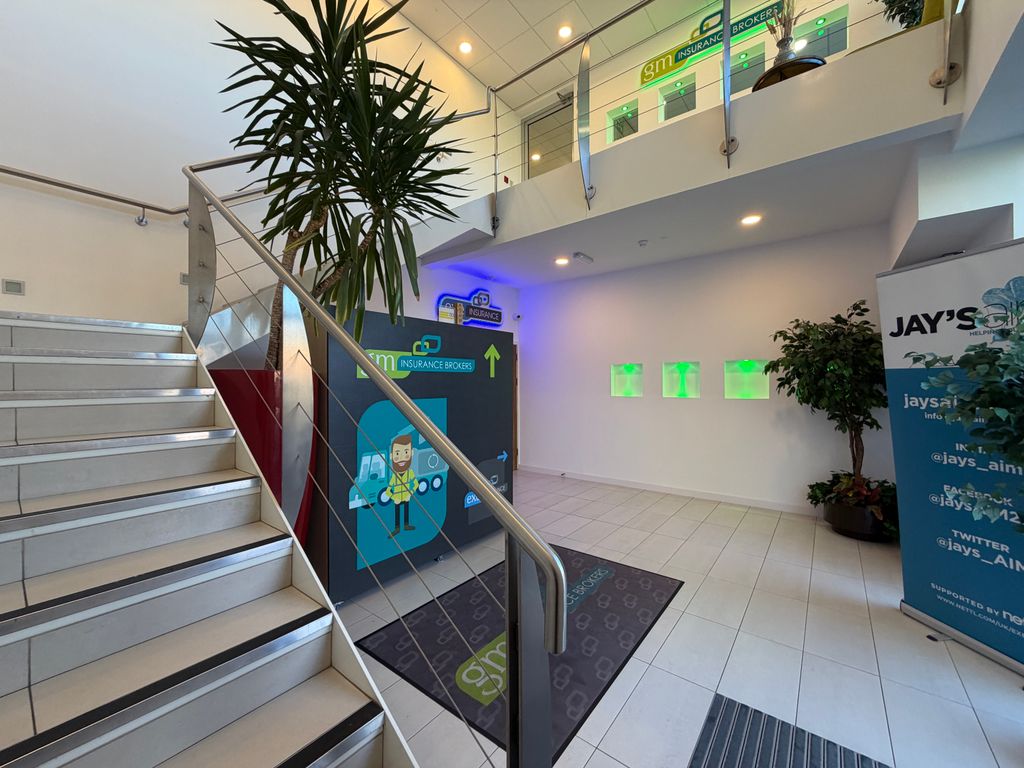 Property photo 2 of 4