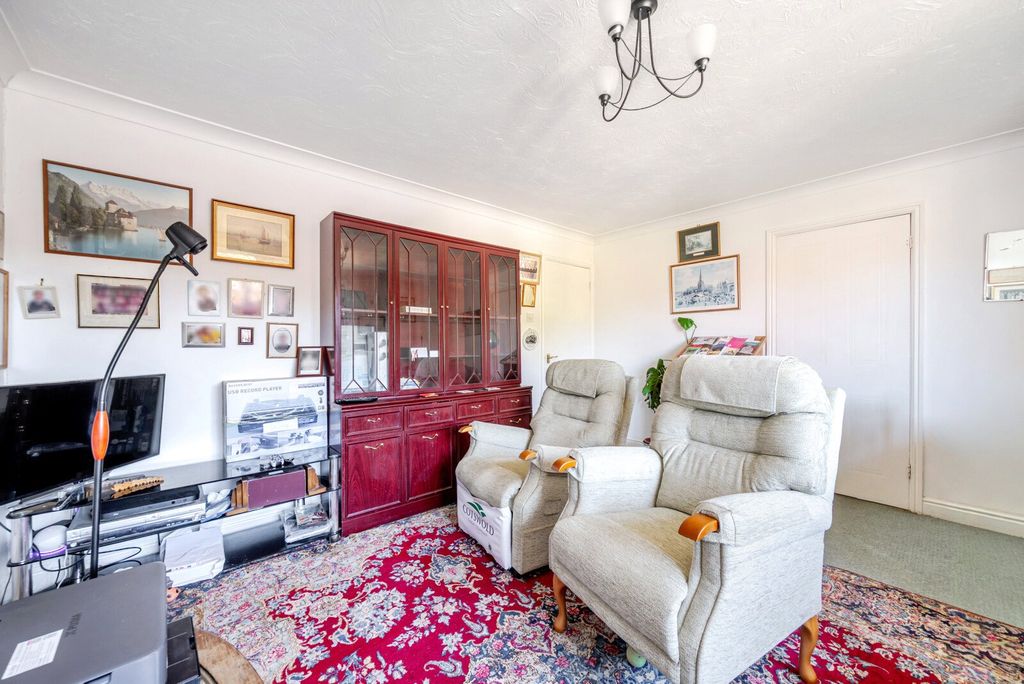 Property photo 3 of 10 Picture No. 06