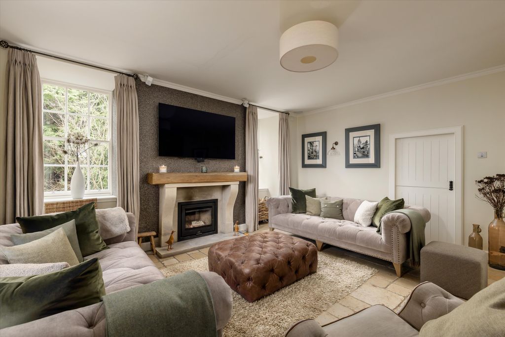 Additional image 9 of 6 bed detached house for saleHarburn, West Calder, West Lothian EH55