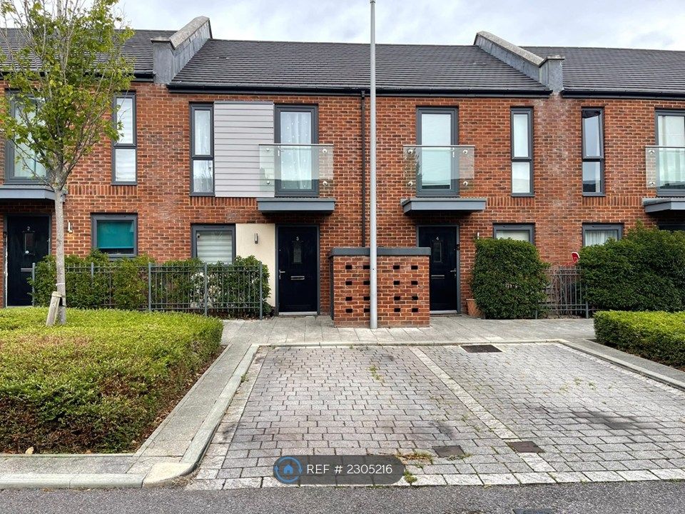 Property photo 1 of 35