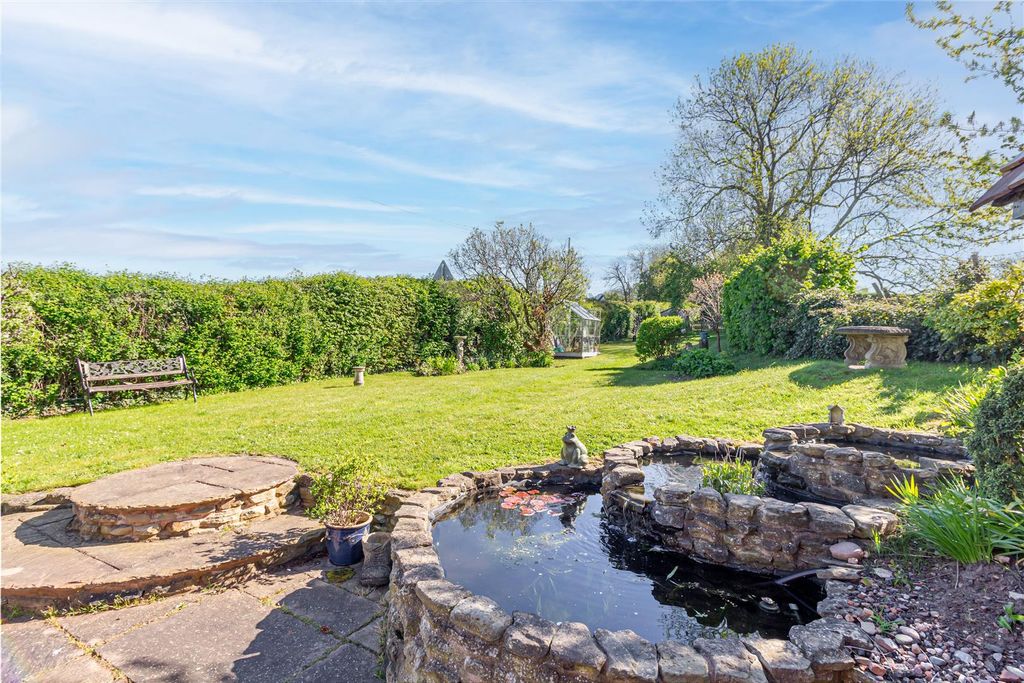 Property photo 3 of 34 Garden-3.Jpg