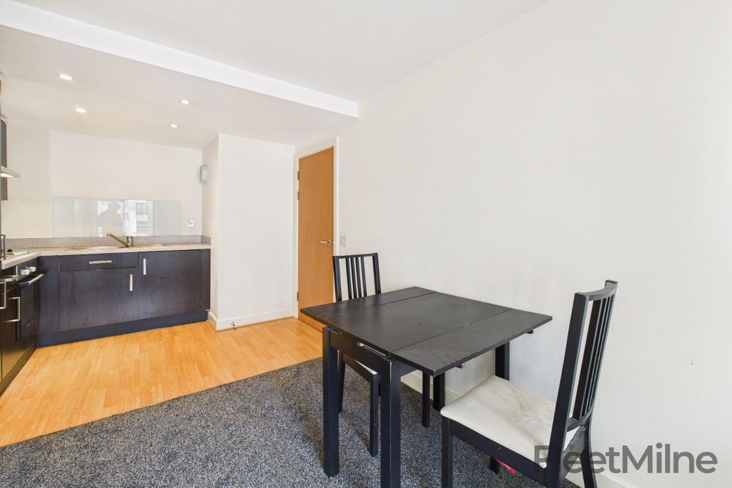 Property photo 3 of 11 Living/Dining Room