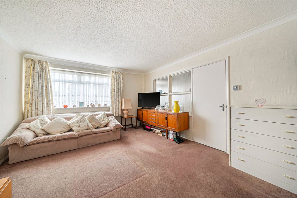 Property photo 3 of 20 Picture No. 04