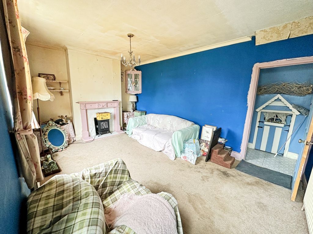 Property photo 3 of 26