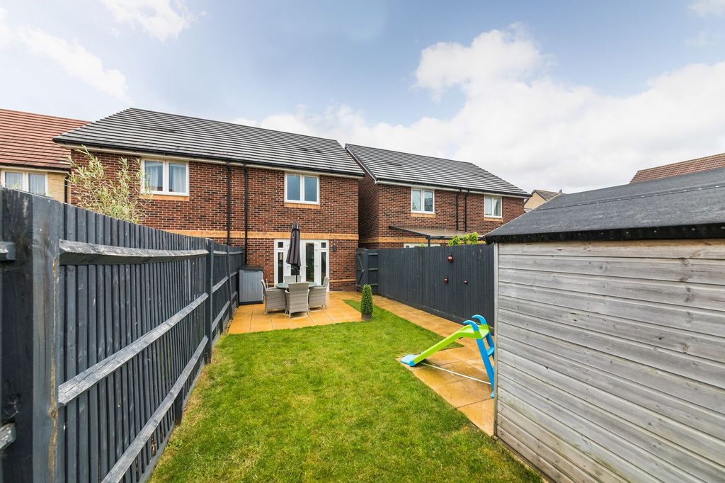 Additional image 12 of 2 bed semi-detached house for saleBluebell Lane, Didcot OX11