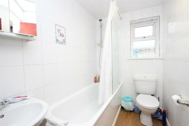 Property photo 2 of 5 Bath