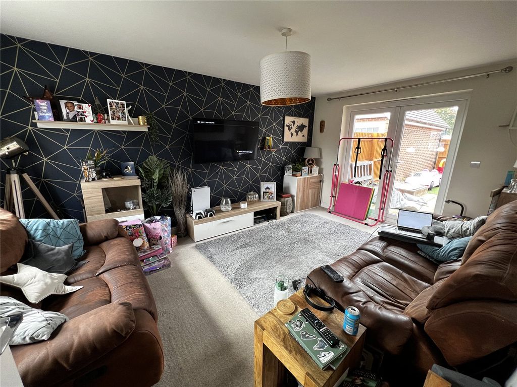 Property photo 2 of 13 Picture No. 08